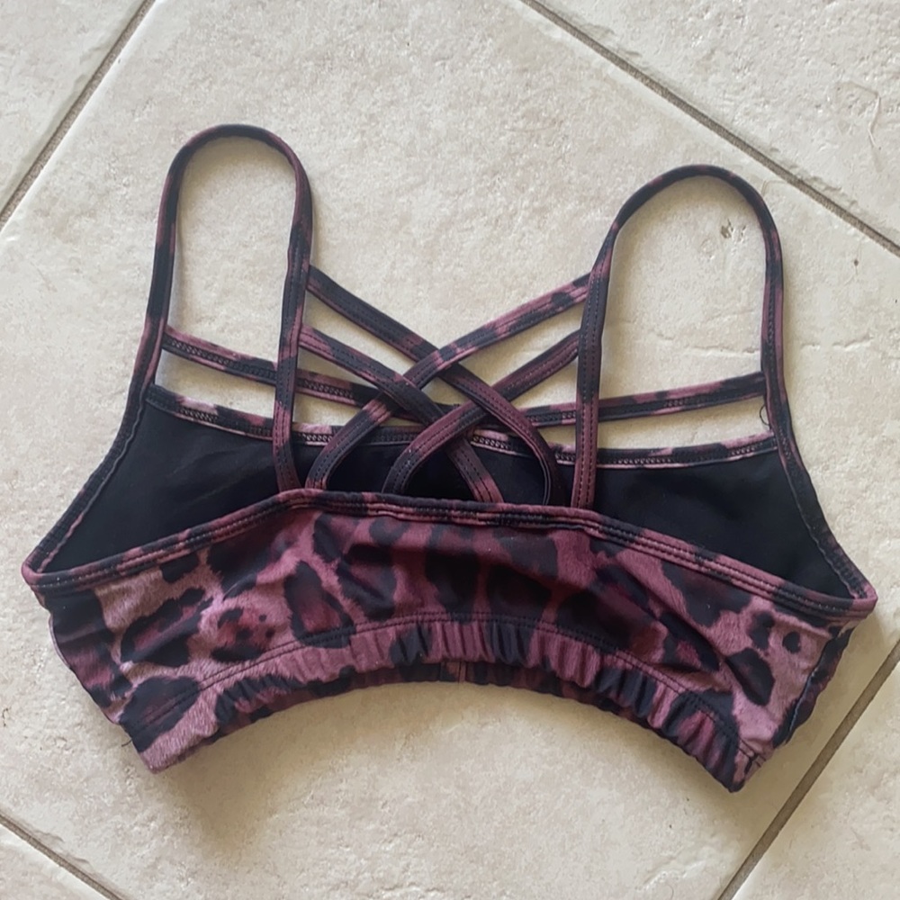 Onzie sexy purple leopard sports bra - Picture 3 of 3